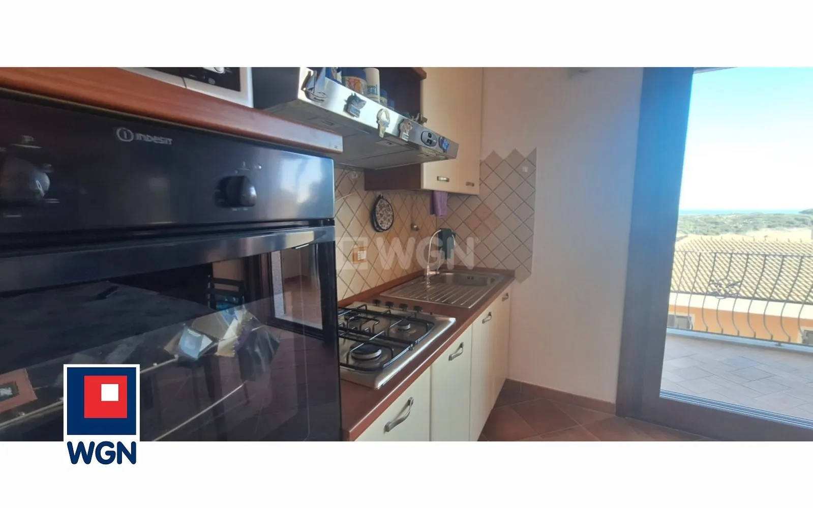 Mieszkanie na  sprzedaż LU BAGNU - Apartament  z widokiem na morze